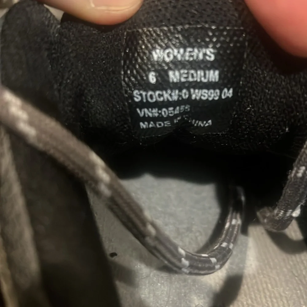 L.L. Bean Women’s Hiking Shoes Size 6 - Picture 7 of 8